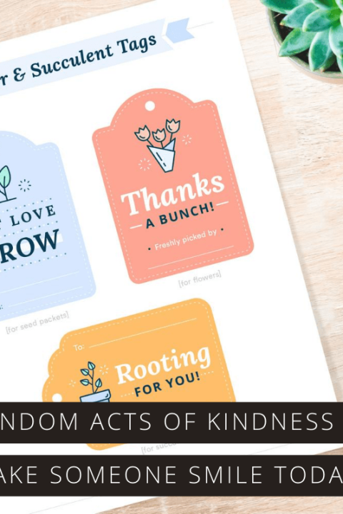 Check out these random acts of kindness ideas with free printables to help make someone smile today