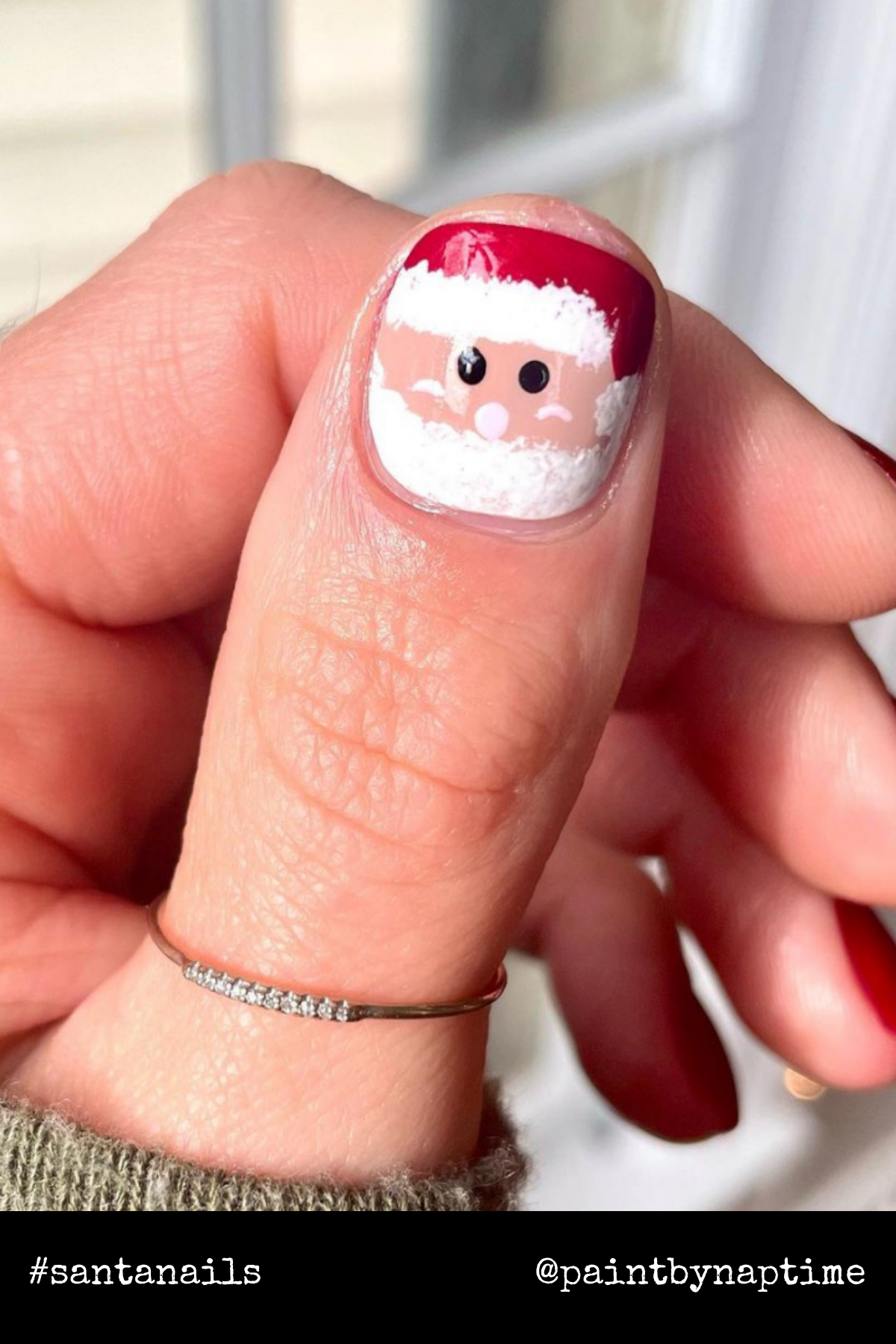 Santa on the Big Screen (Thumb Edition): Make your thumb the star with this adorable Santa face design. It’s a fun and unique way to showcase your holiday spirit!