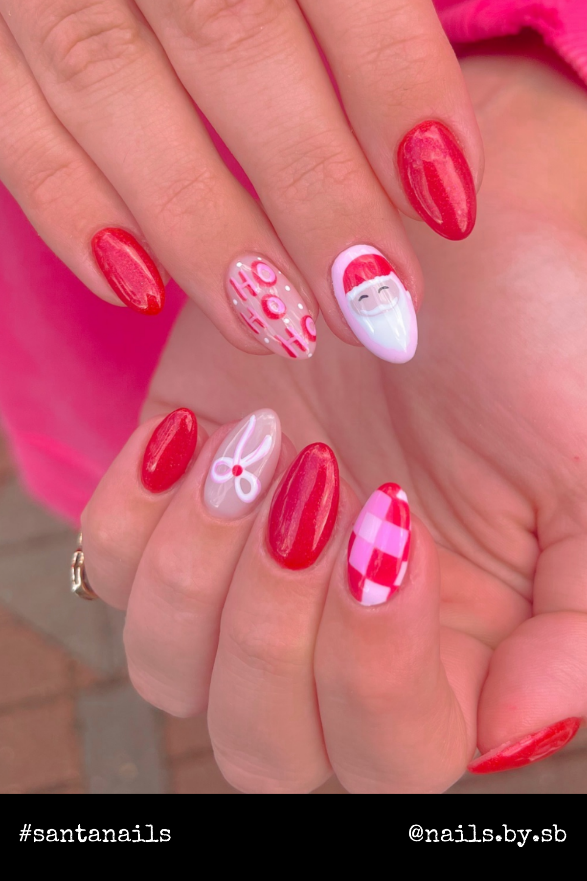 Playful Santa Vibes: This mix-and-match design includes Santa’s cheerful face, “Ho Ho Ho” lettering, and playful Christmas patterns. Perfect for adding a dash of fun to your December nails.