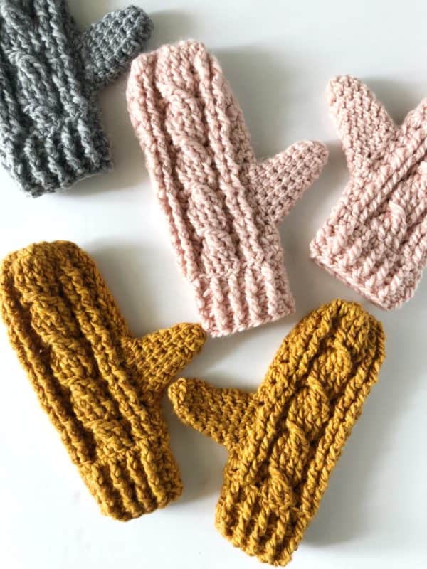 Simple Cable Twist Mittens