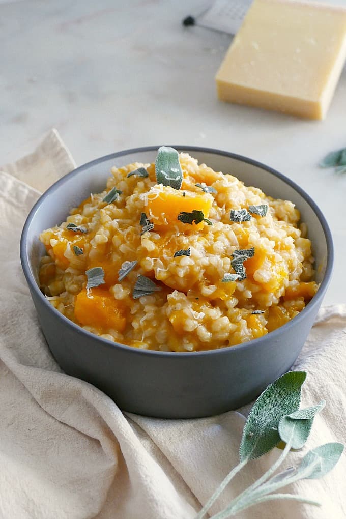 Yes, risotto in a slow cooker is a thing. This version is creamy, comforting, and tastes like winter in a bowl.