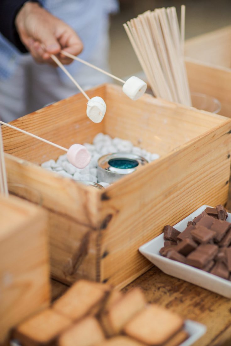 10 Graduation Food Bar Ideas To Impress Your Party Guests
