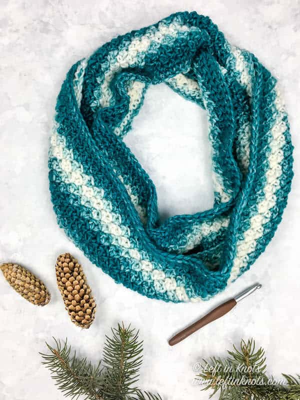 Snowball Infinity Scarf