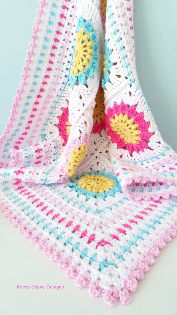 Starry Sun Granny Square Crochet Pattern