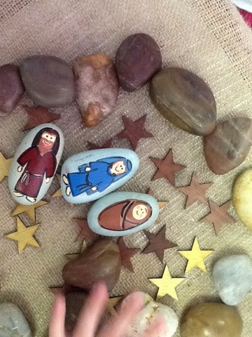 What a great way to learn the nativity story - with stones!