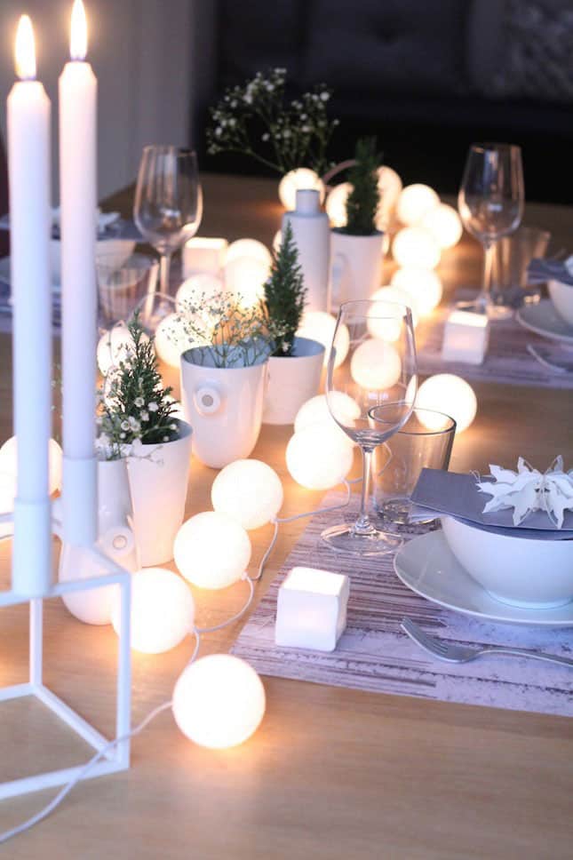 String Globe Lights as Table Decorations