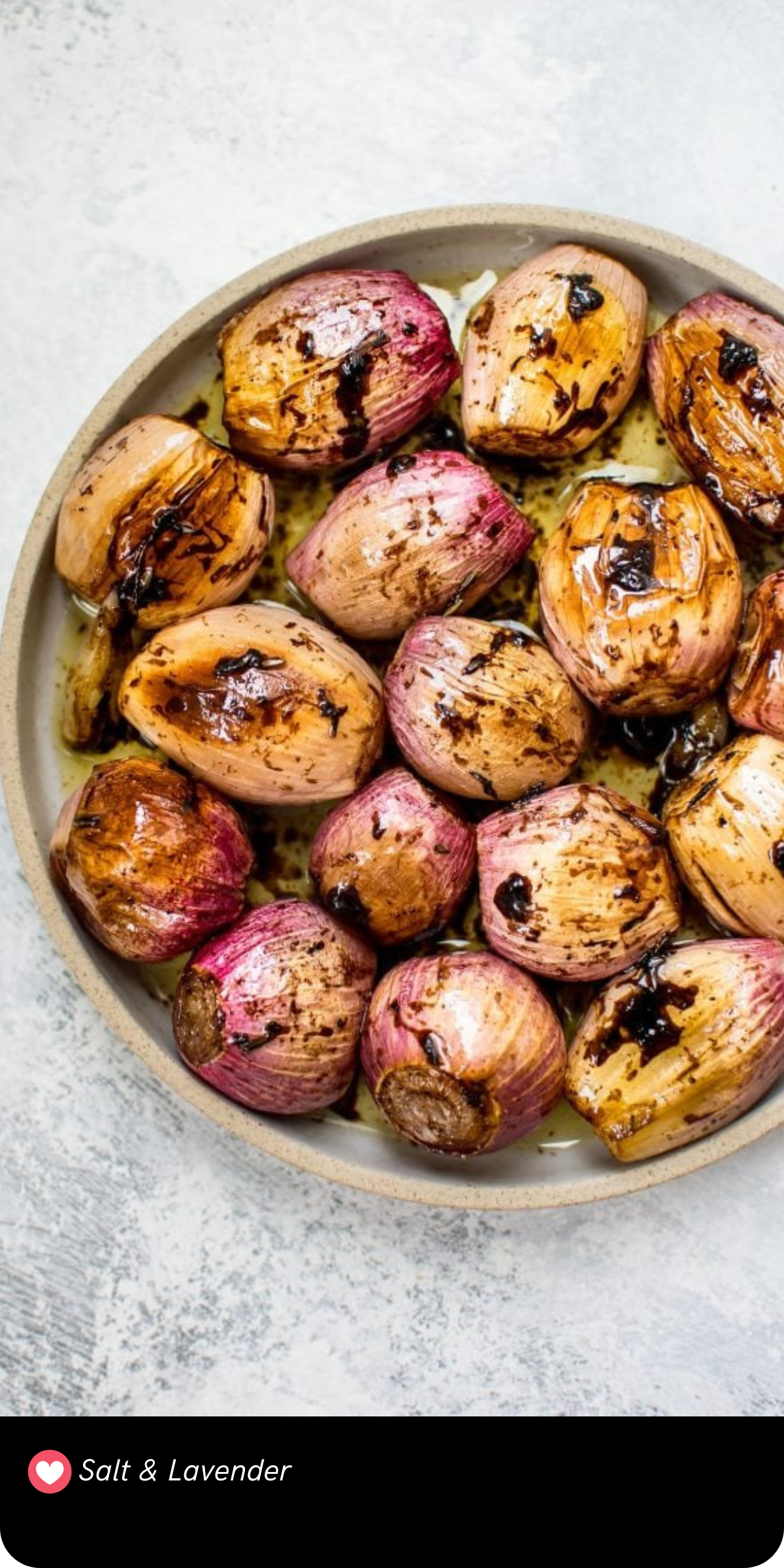 These Whole Roasted Shallots are the secret star of any Thanksgiving feast. Roasted until they’re soft and caramelized, they bring a subtle sweetness and richness that pairs beautifully with just about anything on your plate. A simple yet elegant side that’s sure to impress.