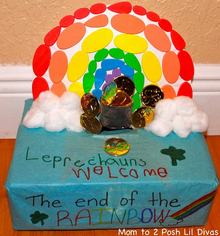 Making & Setting A Leprechaun Trap for St. Patrick's DayMom to 2 Posh Lil Divas