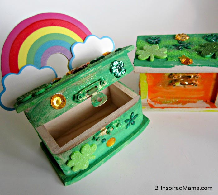 A Sparkling Leprechaun Trap Box St. Patrick Craft for KidsB-Inpsired Mama