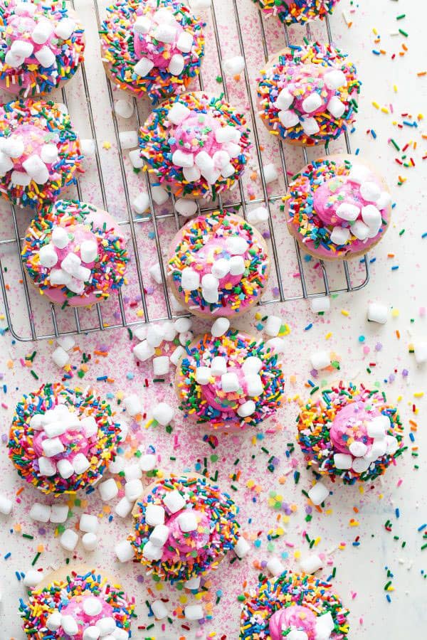 Unicorn Baked Strawberry Donuts