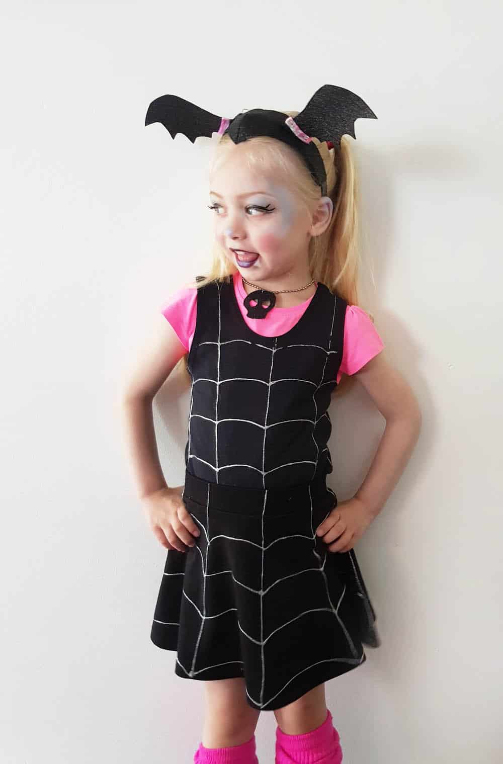 How to make a No Sew Disney Vampirina Costume