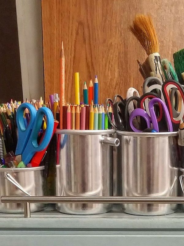 What to put in a kids craft box - ultimate checklist