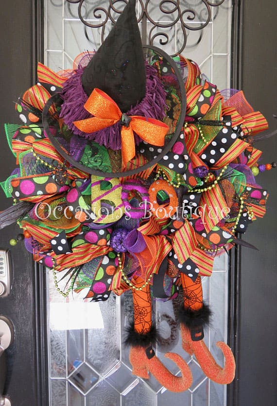 15 Spooky Deco Mesh Halloween Wreaths To Decorate Your Door 0140