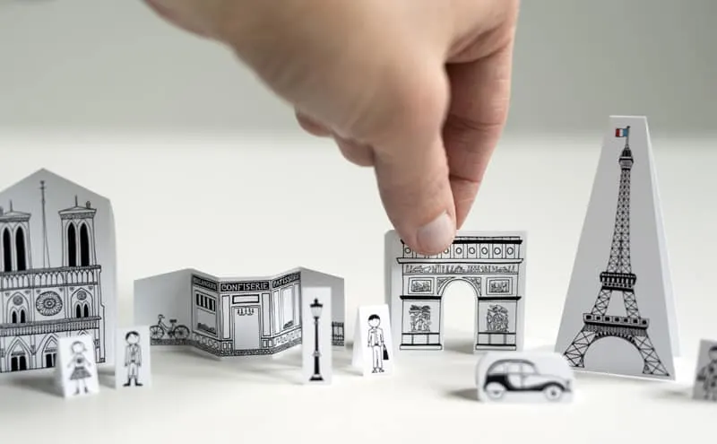 Altoid Tin: Make a travel sized city of Paris