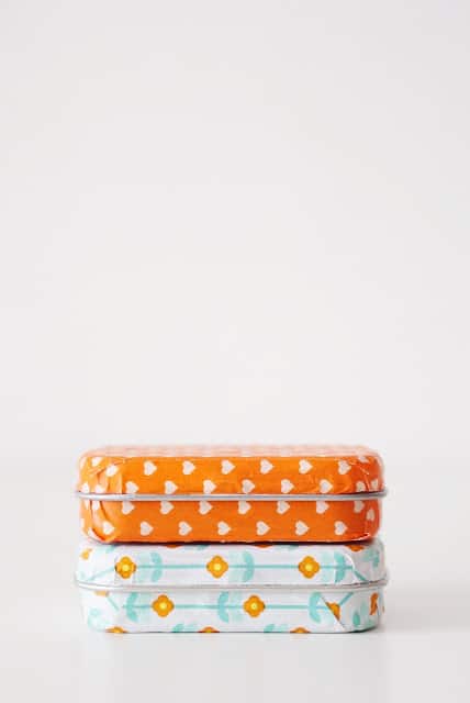 Altoid Tin: Decorate it with Washi tape