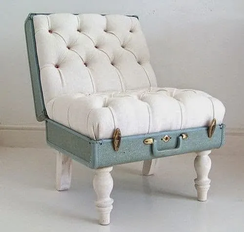 Altoid Tin: Turn it into a chair