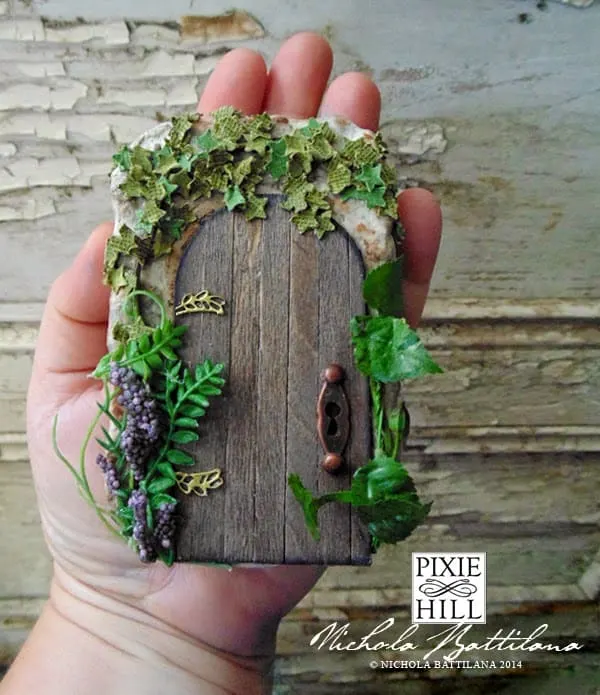 Altoid Tin: Turn it into a secret garden