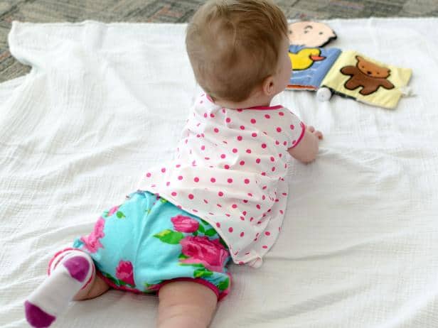 How to Sew Baby Bloomers