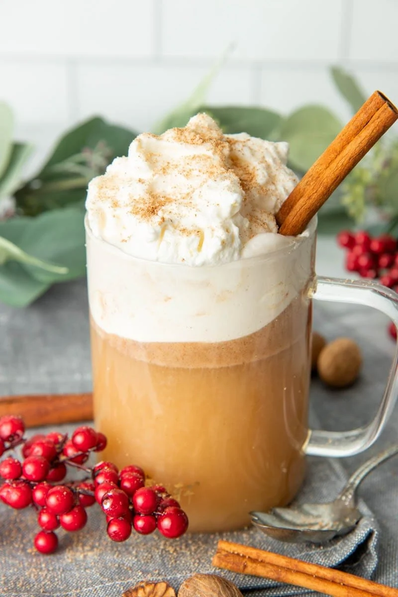 A warming blend of spiced rum, butter, sugar, and hot water or cider. This classic holiday cocktail is perfect for sipping by the fire.