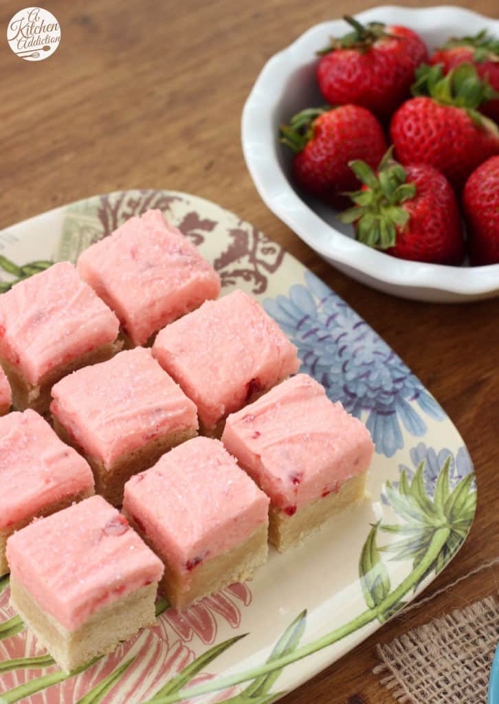 Strawberry Lemonade Frosted Sugar Cookie Bars