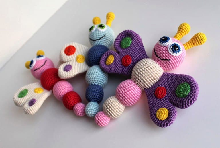 Butterfly baby rattle crochet pattern