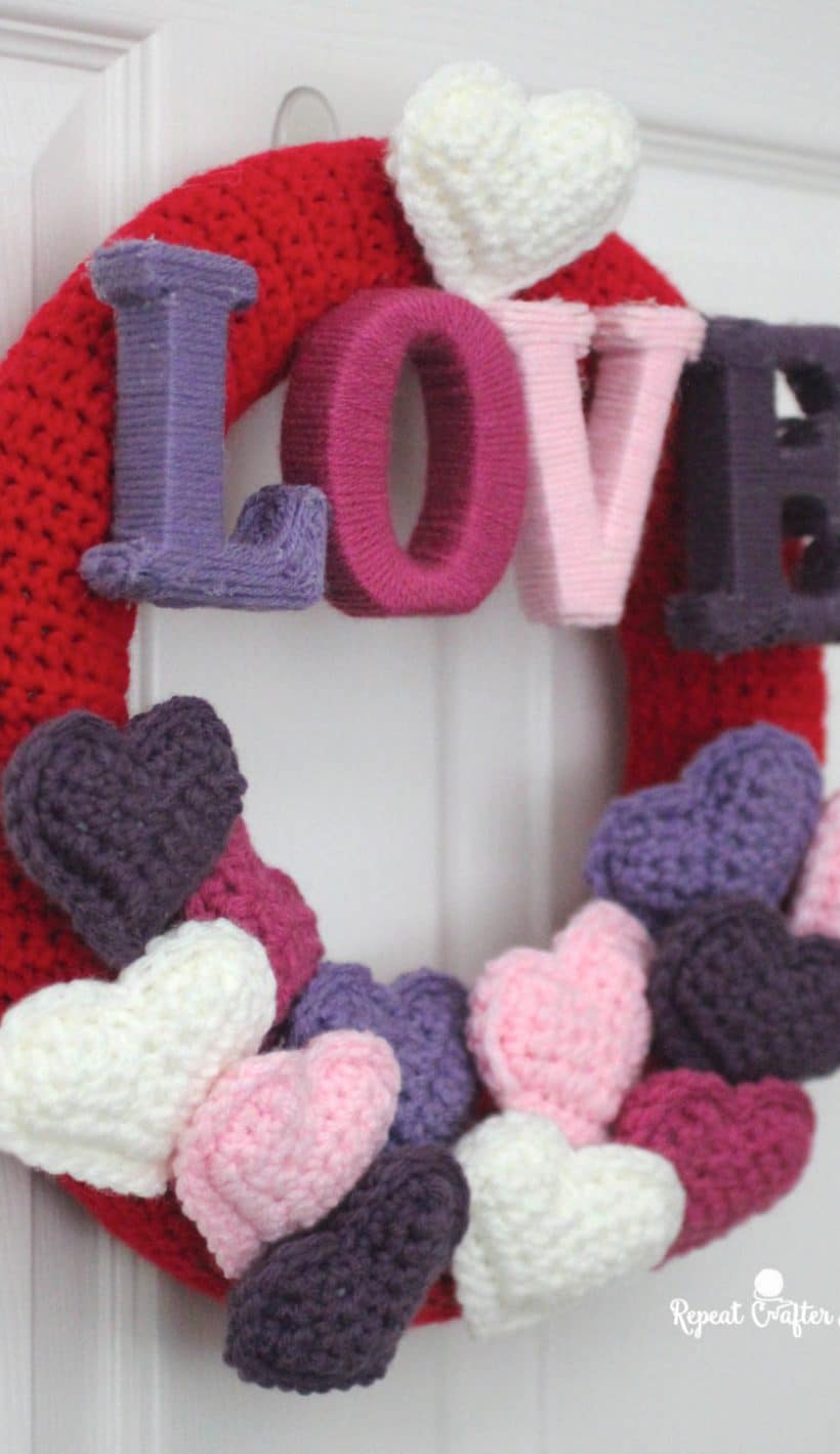Crochet Valentine's Day Wreath