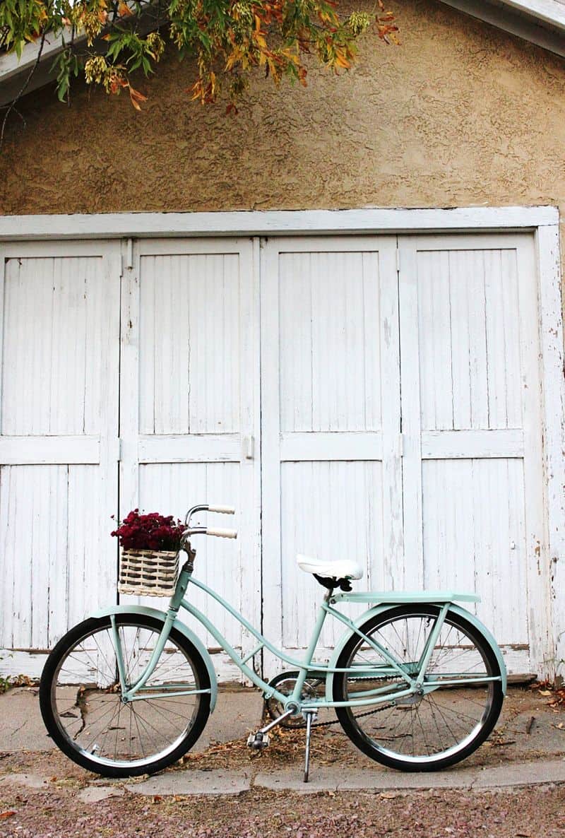 How to Decorate a Bike: Learn how to paint your own bike