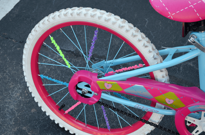 How to Decorate a Bike: Deck out your spokes