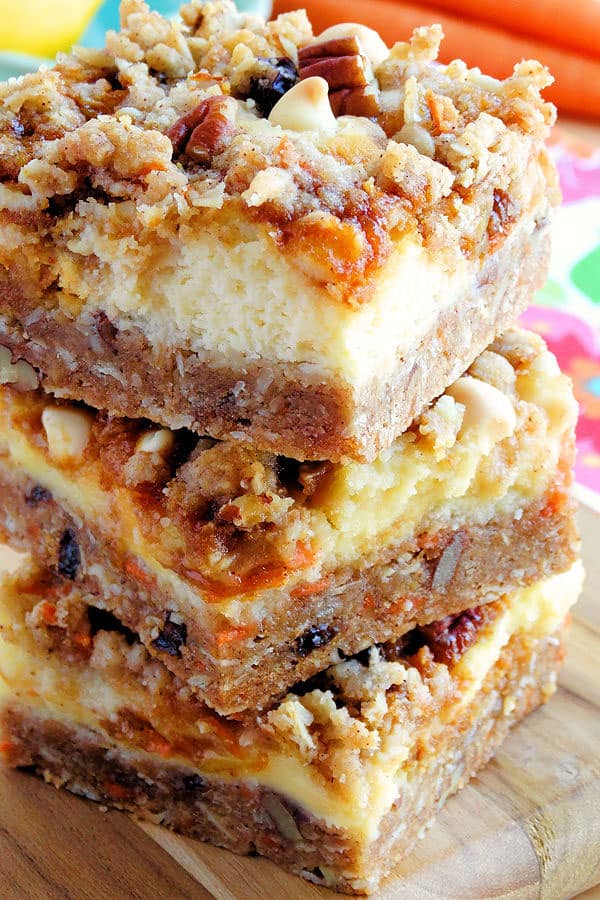 Carrot Cake Cheesecake Crumble Bars