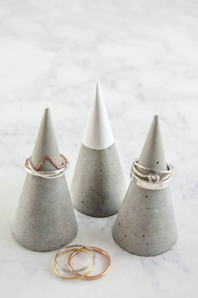 How to Make Concrete DIY Ring Cones