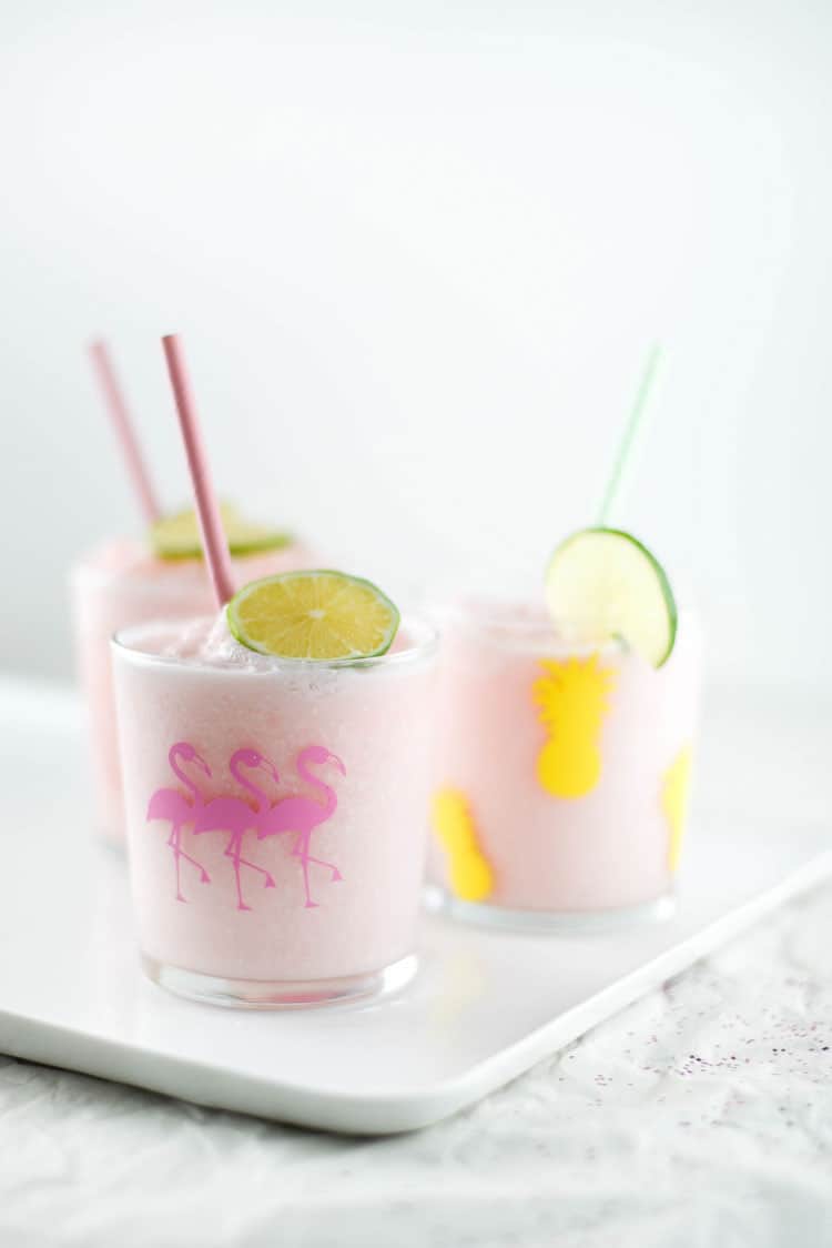 DIY Flamingo Party Cups