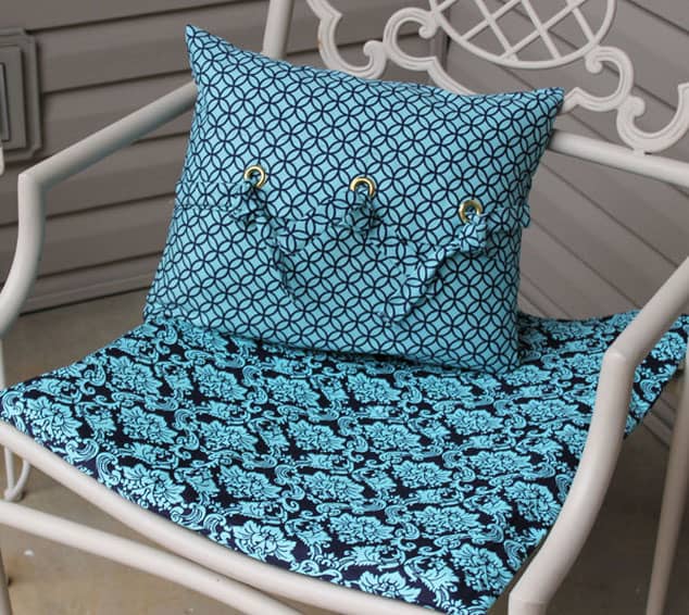 Grommet Pillow Tutorial