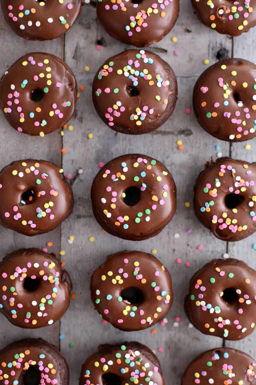 CHOCOLATE CAKE DONUTS & DIY DONUT TIN