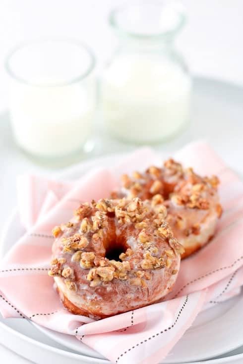 BANANA DOUGHNUTS WITH DRIED BANANA 