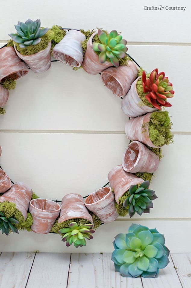 DIY Succulent Wreath with Terracotta Pots