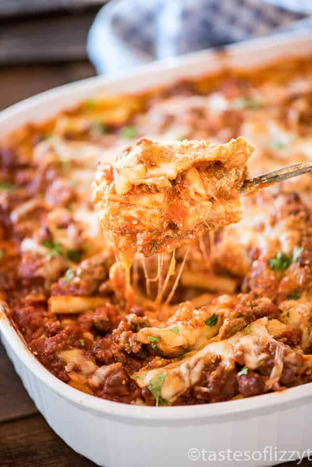 Easy Baked Ziti Casserole<