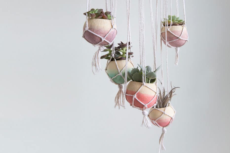 Beau Hanging Planter