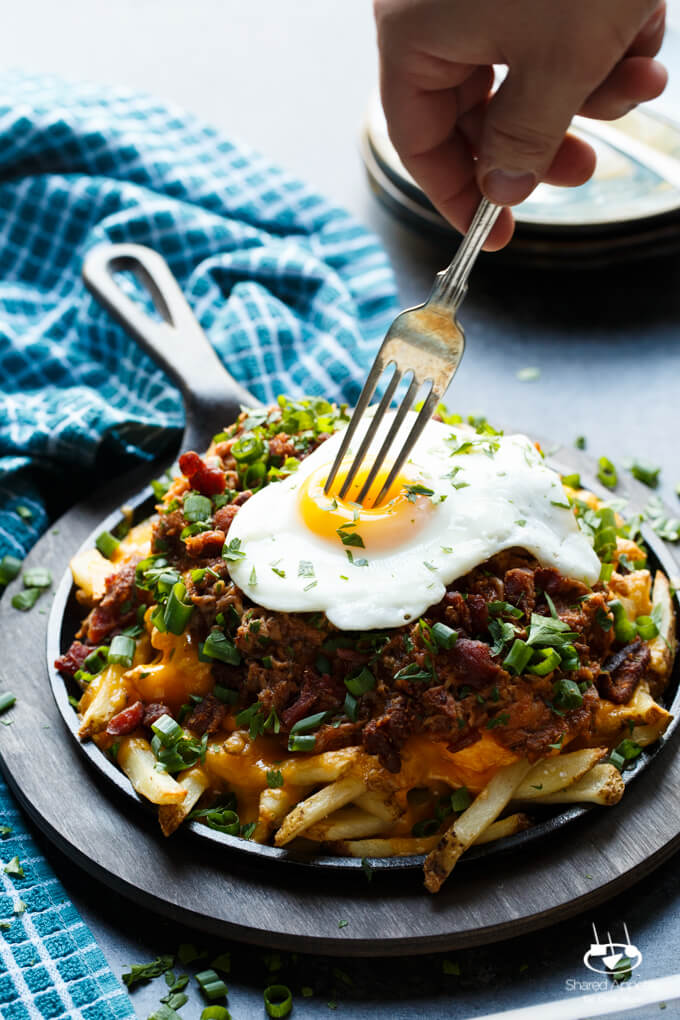 Loaded Pulled Pork Cheese Fries | Smothered Fries | Fried Egg | Appetizer | Game Night