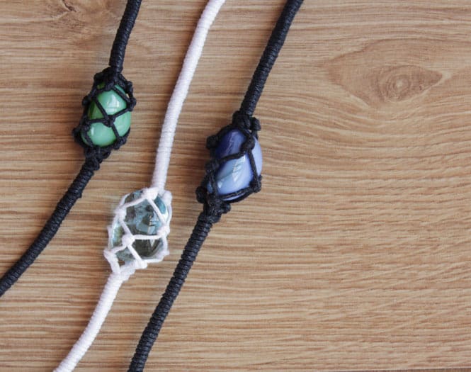 DIY NETTED STONE FRIENDSHIP BRACELETS