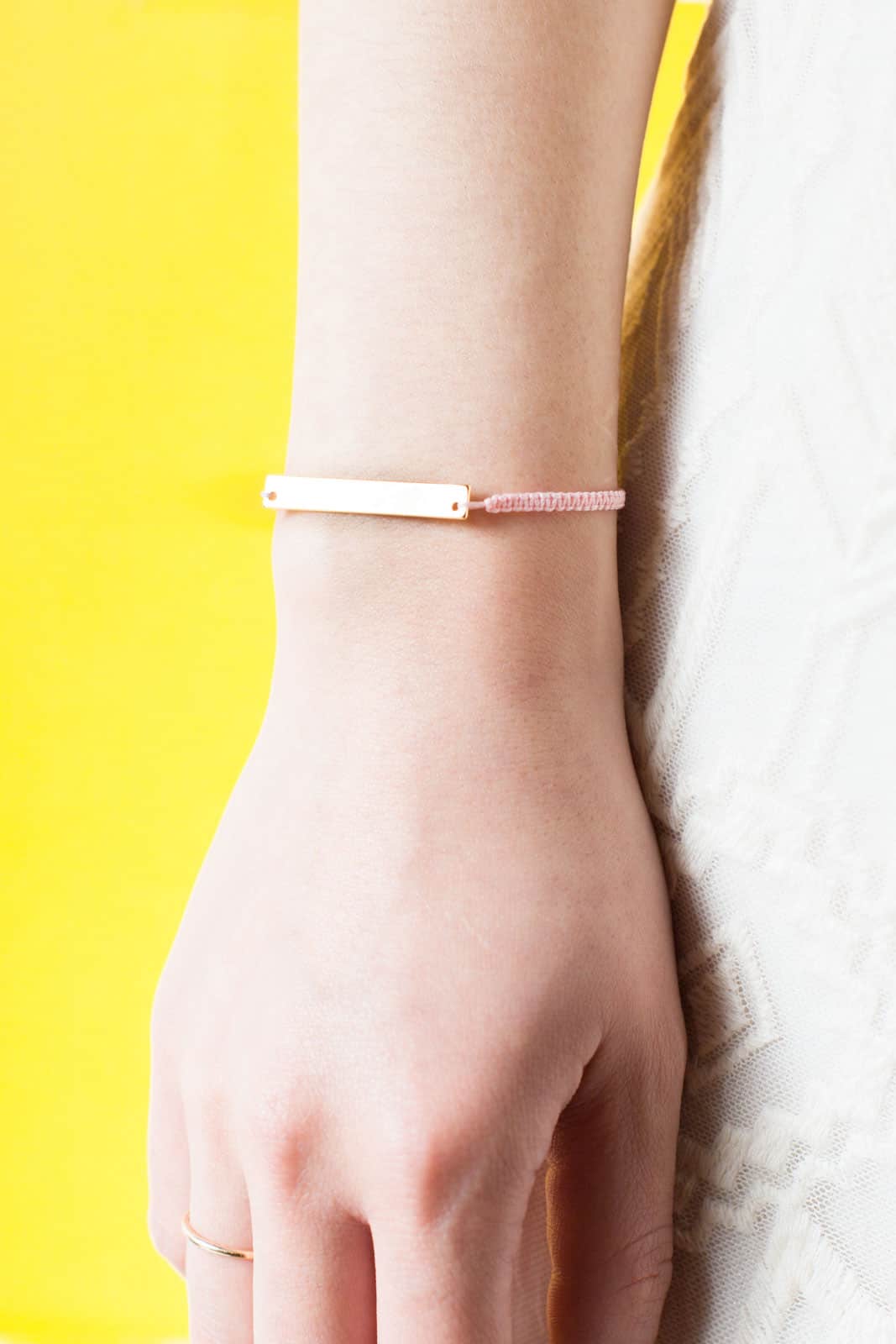 Make a simple but stunning bracelet. 