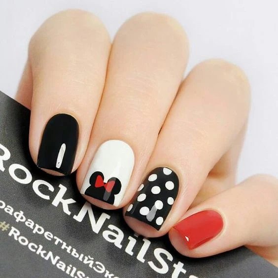 Add a touch of Disney magic to your look with adorable Mickey and Minnie Mouse nail art! 🎀✨ Perfect for your Disney vacation, a magical day at the parks, or simply adding some charm to your everyday style. These designs will make you feel like Disney royalty every day. 👑 Whether dining at Disney-themed restaurants or hanging out with friends, your nails will be as unforgettable as the memories you’ll create! 🌟💅 #DisneyNails #MickeyAndMinnie #NailArtMagic