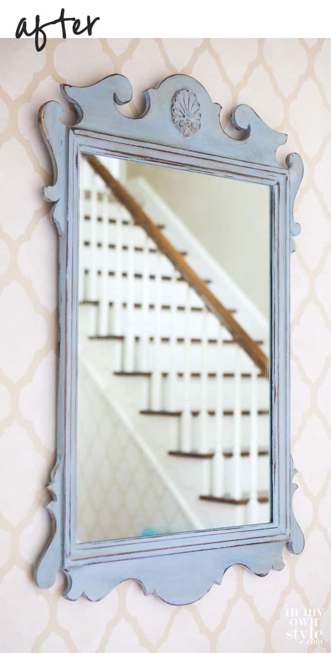 Use chalk paint to makeover a frame