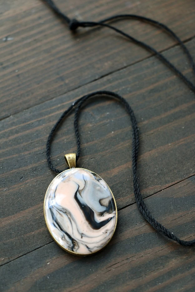 Easy Marbled Clay Pendant