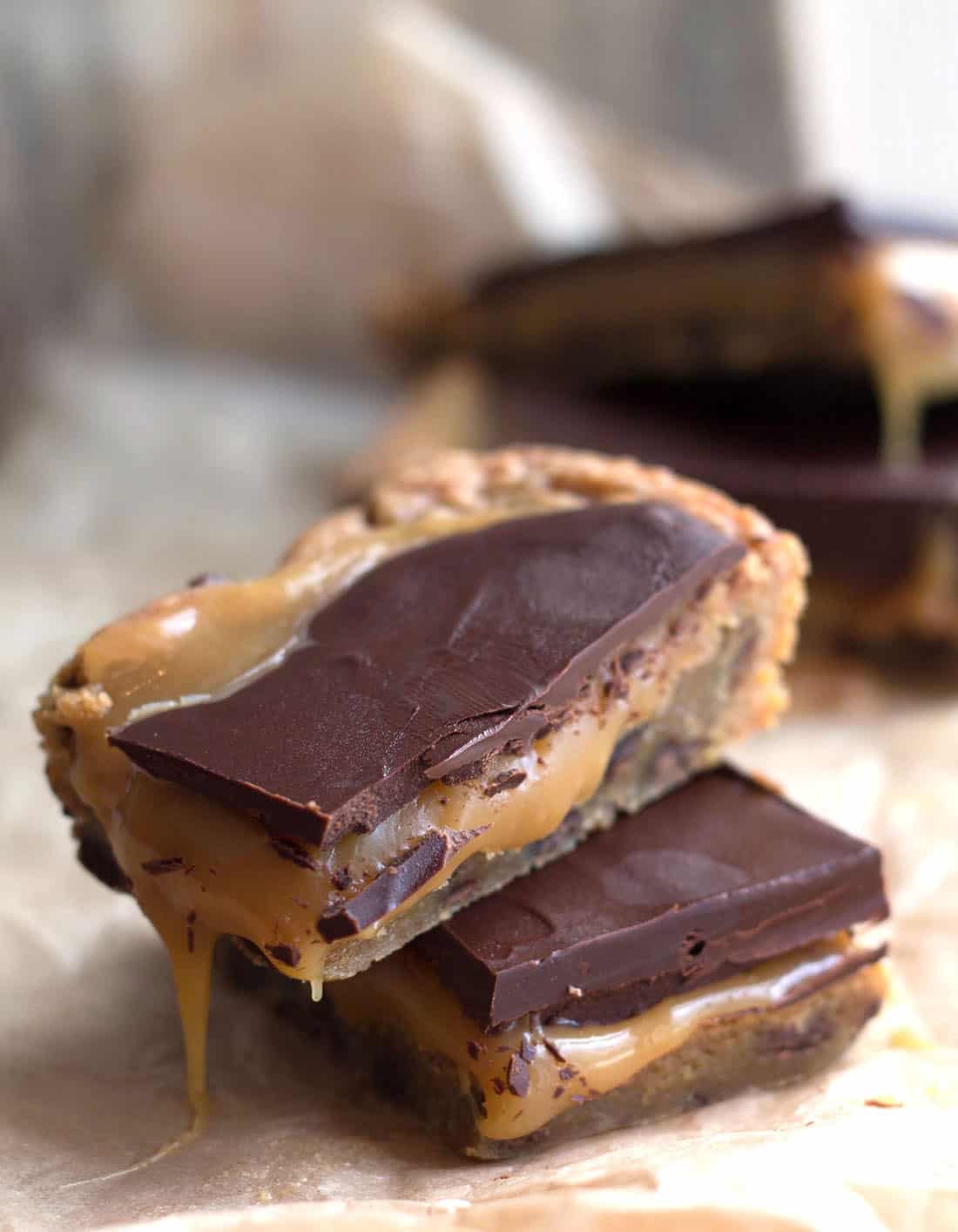 Salted Caramel & Dark Chocolate Blondies