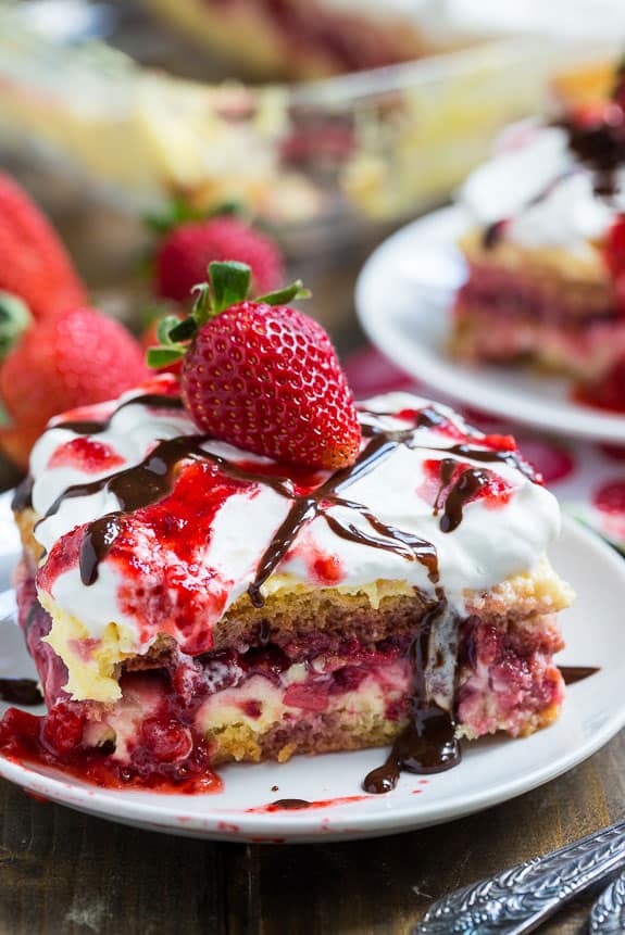 No-Bake Strawberry Lasagna